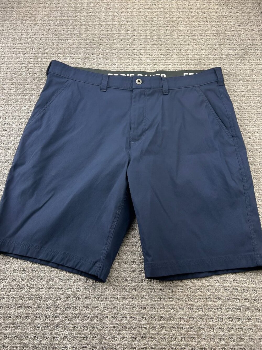Eddie Bauer Chino Shorts Men Size 40 Navy Blue Casual Short Pants Golf Outdoors